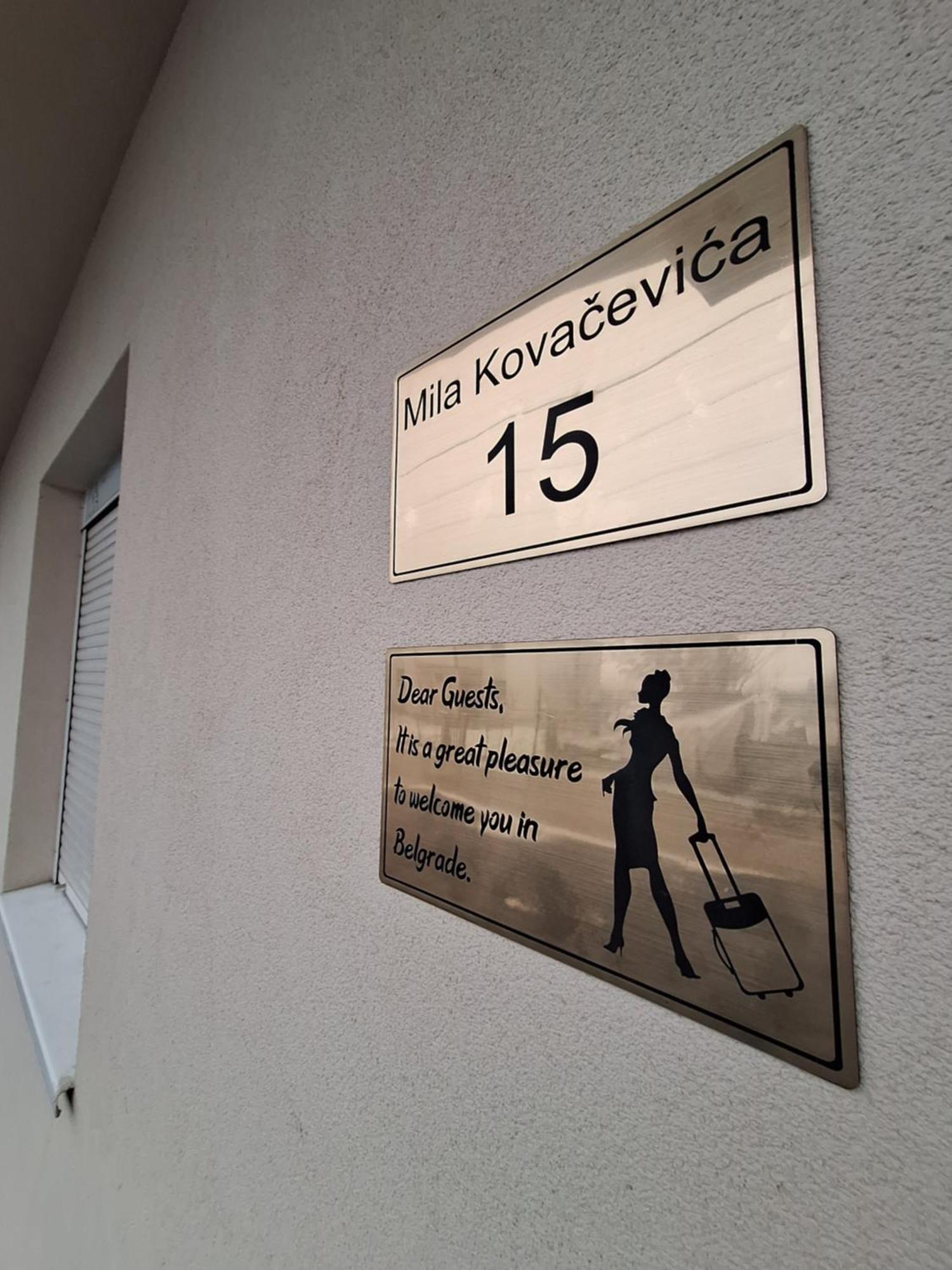 Expo Airport Otel Surčin Exteriör bild